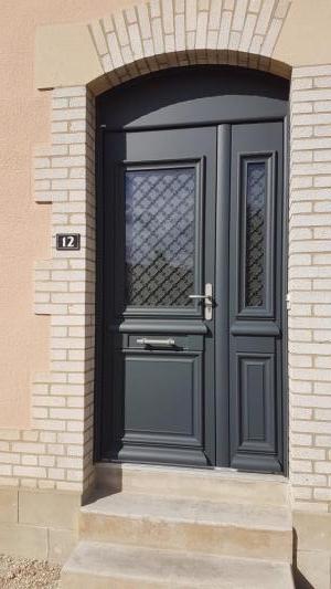 Porte d'entrée ALUMINIUM